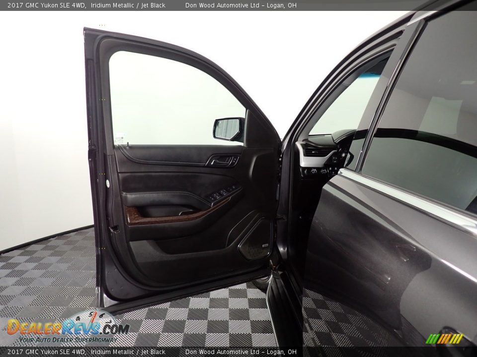 2017 GMC Yukon SLE 4WD Iridium Metallic / Jet Black Photo #33