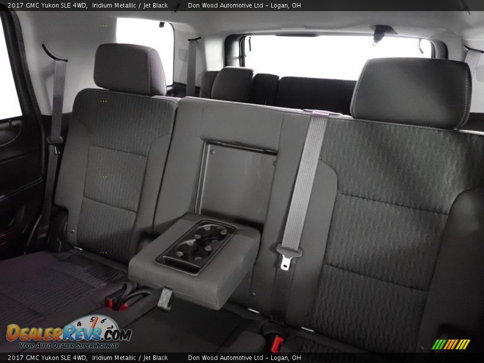 2017 GMC Yukon SLE 4WD Iridium Metallic / Jet Black Photo #35