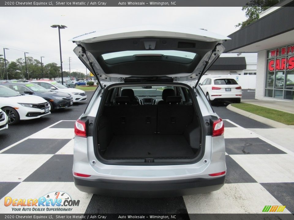 2020 Chevrolet Equinox LS Silver Ice Metallic / Ash Gray Photo #5