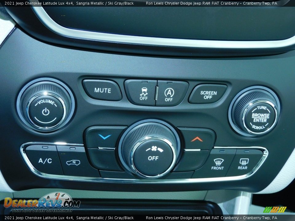 Controls of 2021 Jeep Cherokee Latitude Lux 4x4 Photo #18