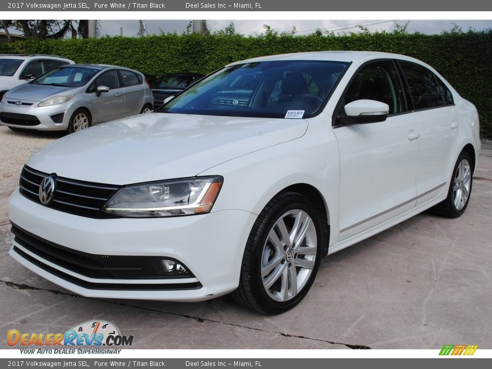 Pure White 2017 Volkswagen Jetta SEL Photo #5