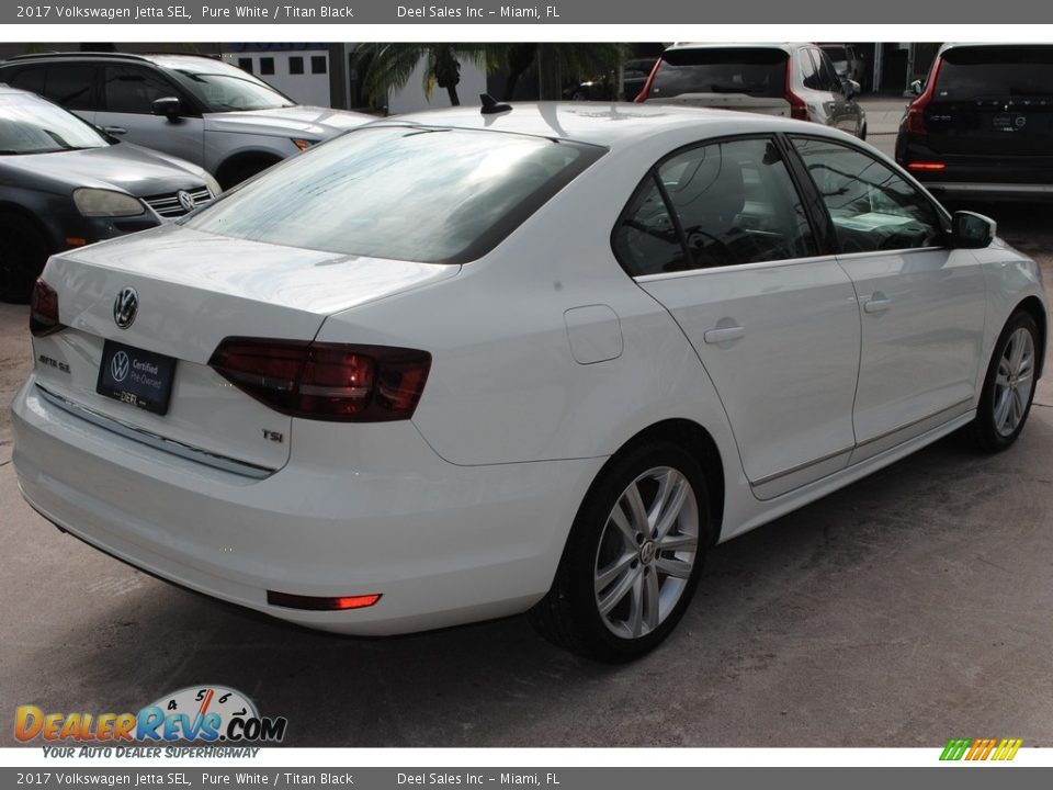 2017 Volkswagen Jetta SEL Pure White / Titan Black Photo #9