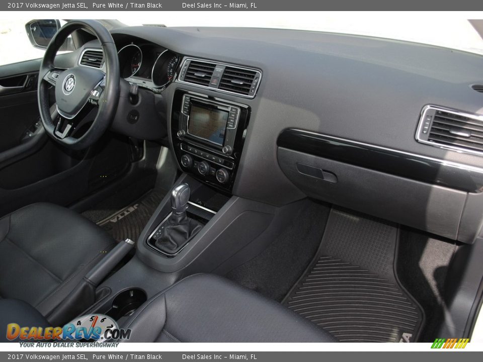 Dashboard of 2017 Volkswagen Jetta SEL Photo #19