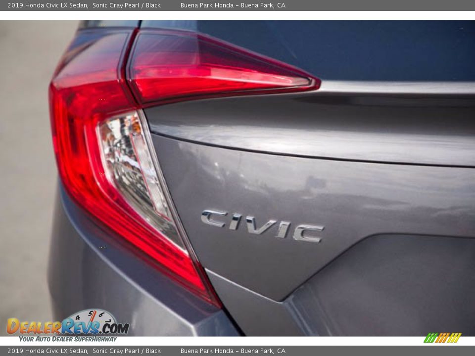 2019 Honda Civic LX Sedan Sonic Gray Pearl / Black Photo #12