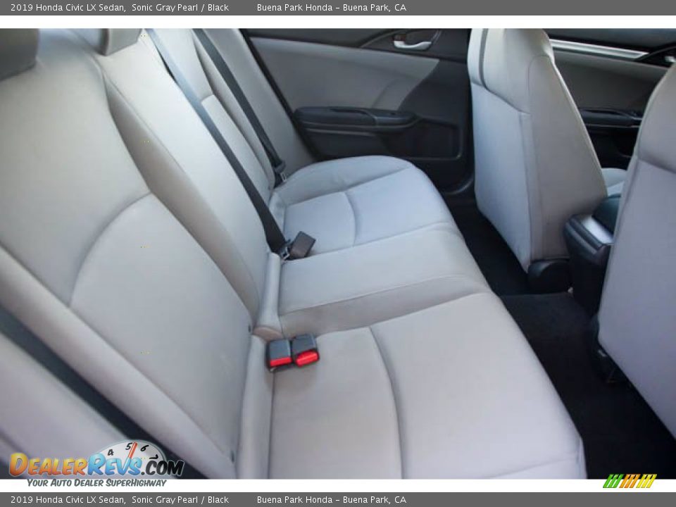 2019 Honda Civic LX Sedan Sonic Gray Pearl / Black Photo #22
