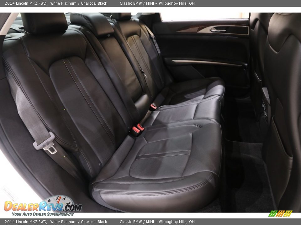 2014 Lincoln MKZ FWD White Platinum / Charcoal Black Photo #19