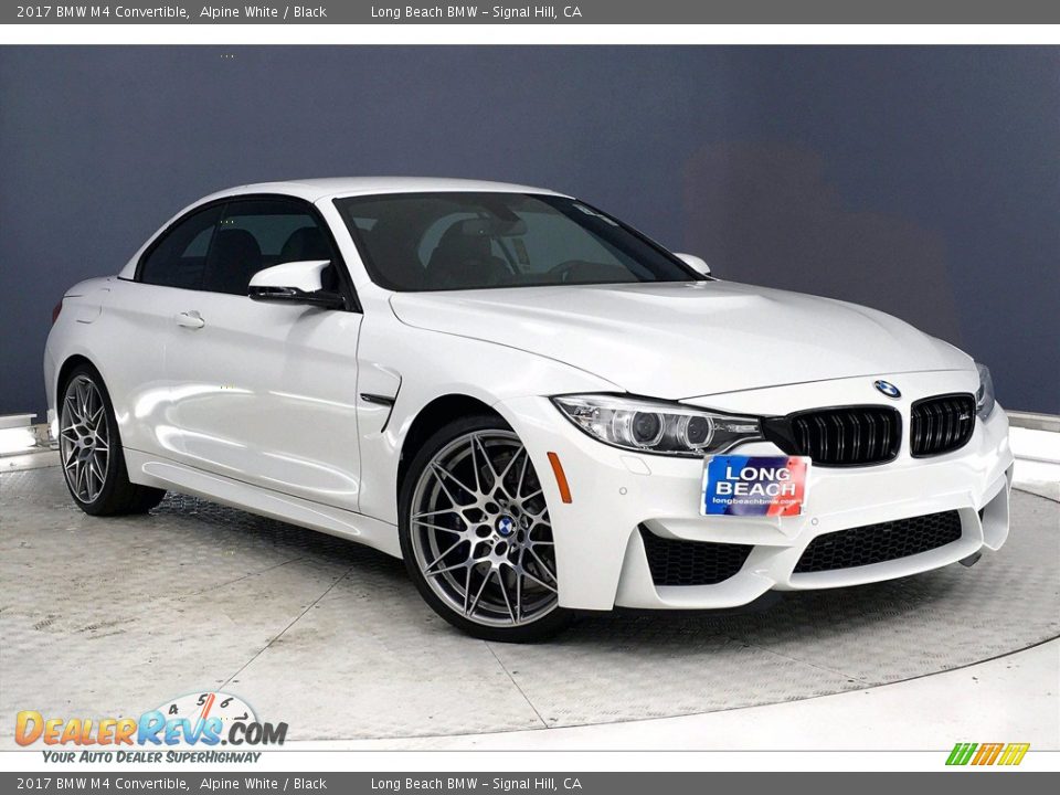 Front 3/4 View of 2017 BMW M4 Convertible Photo #35