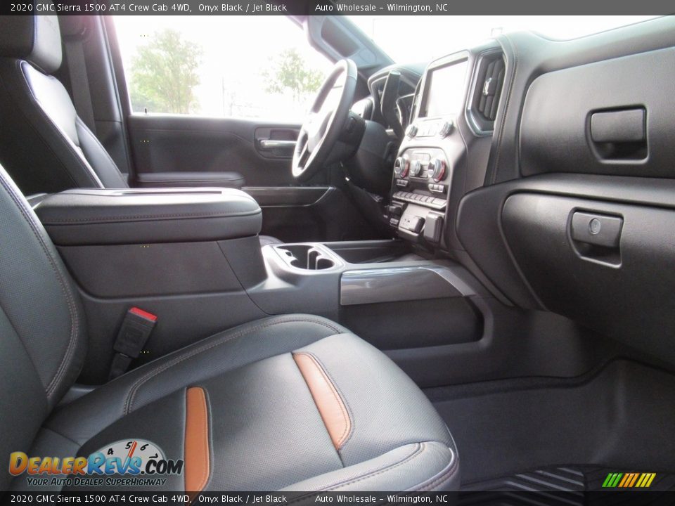 2020 GMC Sierra 1500 AT4 Crew Cab 4WD Onyx Black / Jet Black Photo #12