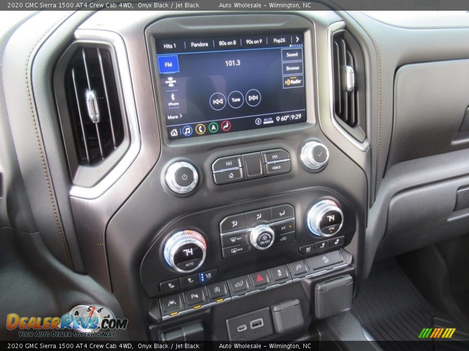 2020 GMC Sierra 1500 AT4 Crew Cab 4WD Onyx Black / Jet Black Photo #18