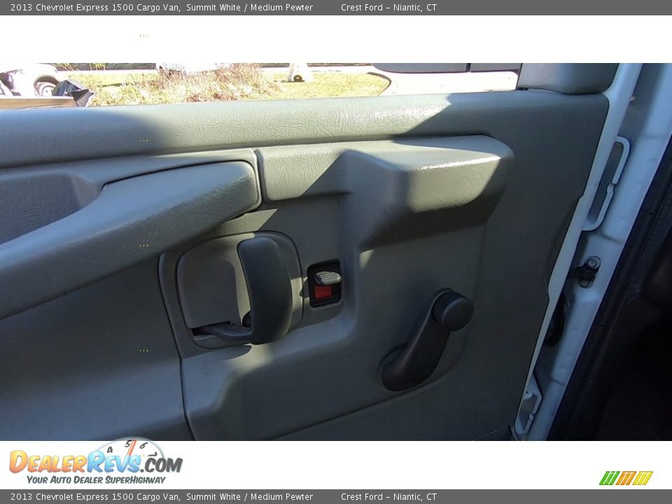 2013 Chevrolet Express 1500 Cargo Van Summit White / Medium Pewter Photo #12