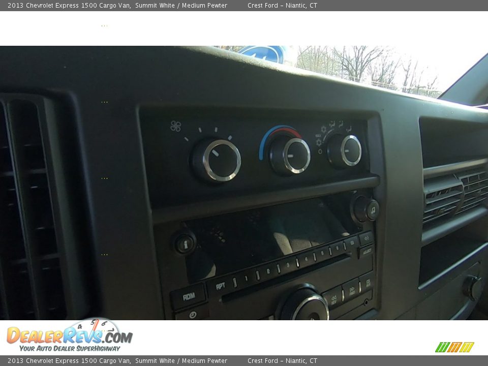 2013 Chevrolet Express 1500 Cargo Van Summit White / Medium Pewter Photo #14