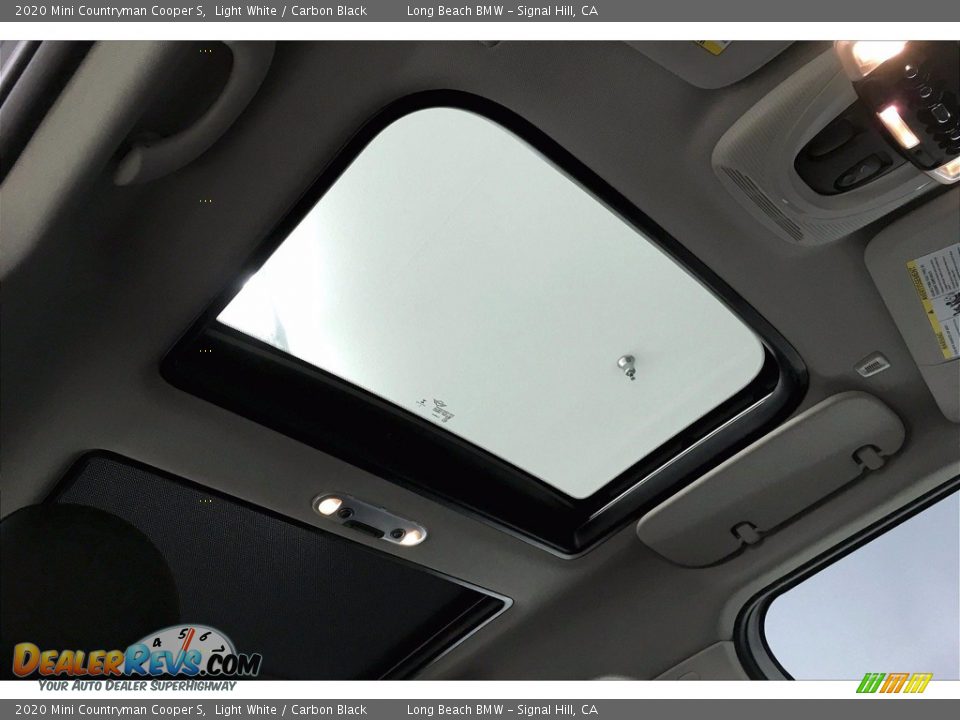 2020 Mini Countryman Cooper S Light White / Carbon Black Photo #31