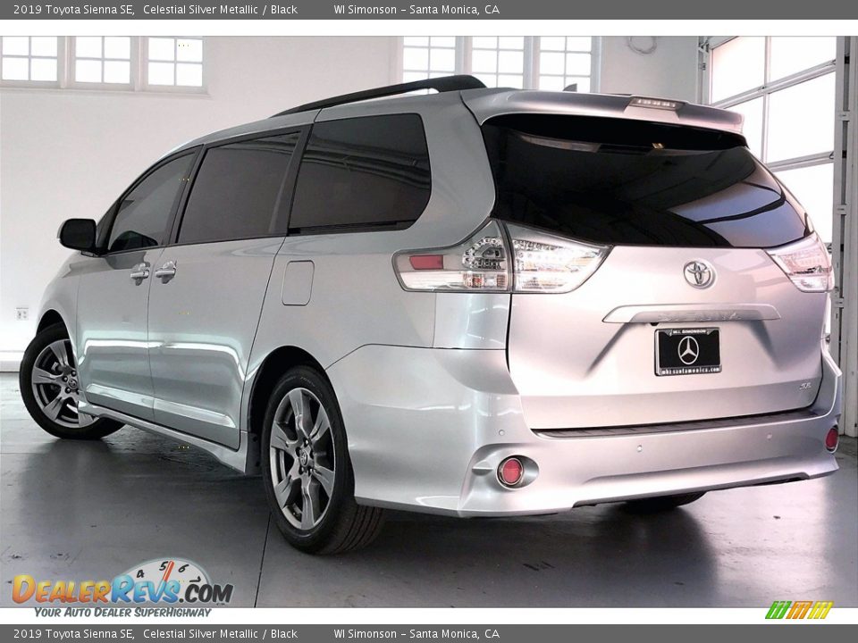 2019 Toyota Sienna SE Celestial Silver Metallic / Black Photo #10