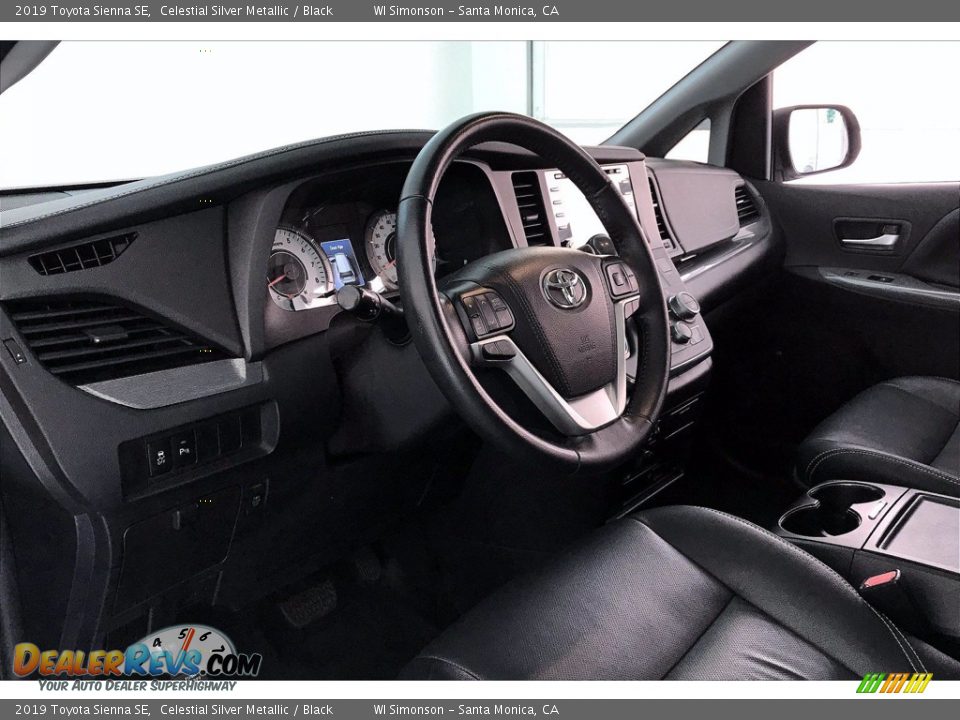 2019 Toyota Sienna SE Celestial Silver Metallic / Black Photo #14