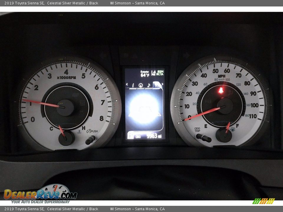 2019 Toyota Sienna SE Gauges Photo #23