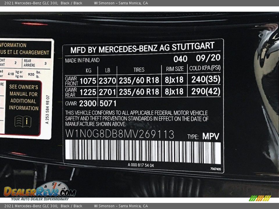 2021 Mercedes-Benz GLC 300 Black / Black Photo #11