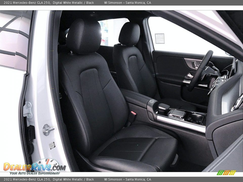 2021 Mercedes-Benz GLA 250 Digital White Metallic / Black Photo #5