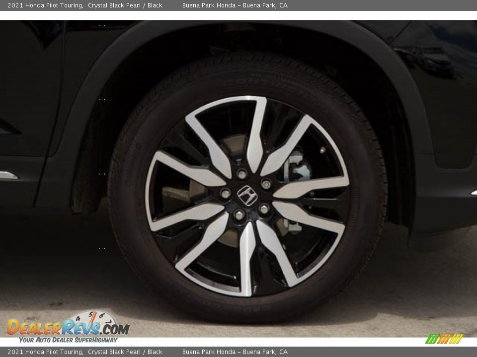 2021 Honda Pilot Touring Wheel Photo #10