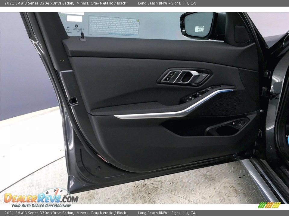 Door Panel of 2021 BMW 3 Series 330e xDrive Sedan Photo #13
