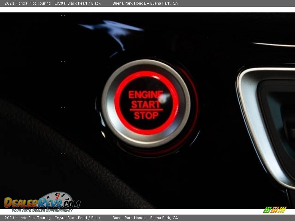2021 Honda Pilot Touring Crystal Black Pearl / Black Photo #22