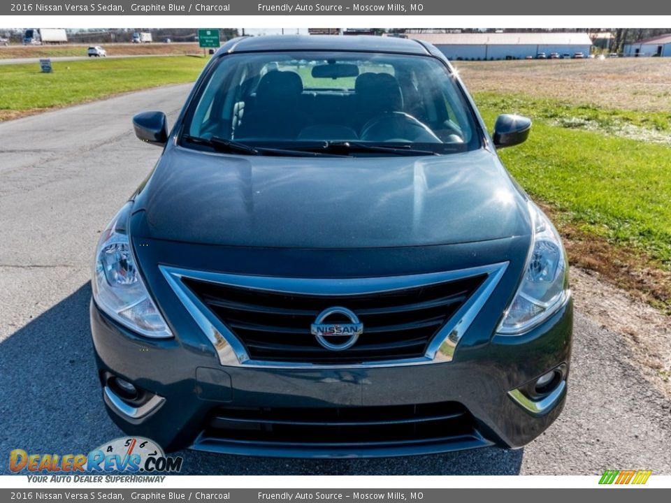 2016 Nissan Versa S Sedan Graphite Blue / Charcoal Photo #9