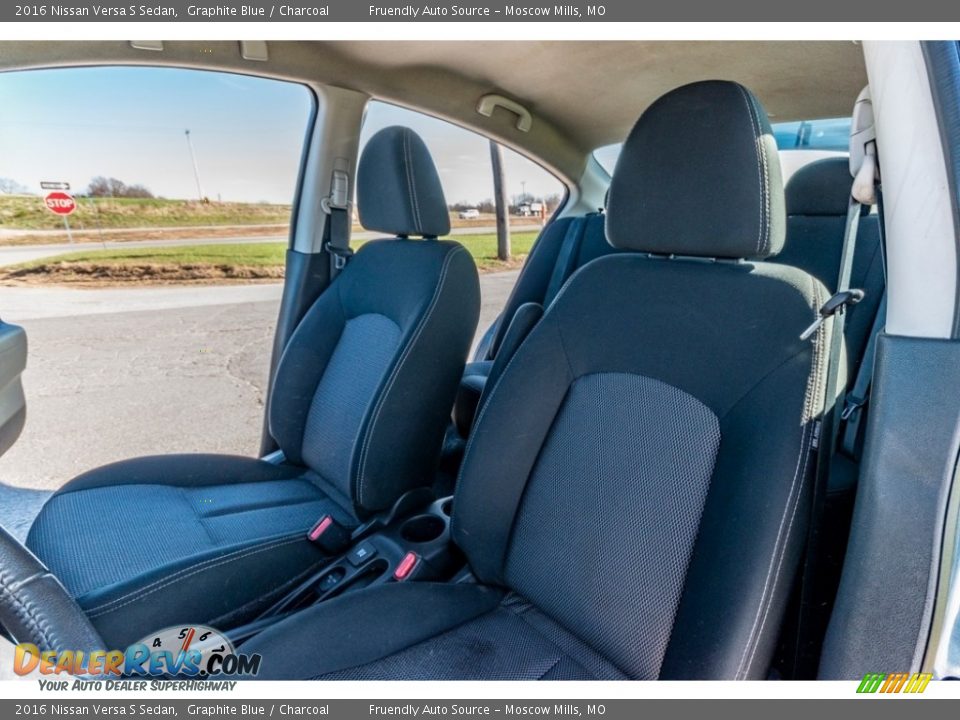 2016 Nissan Versa S Sedan Graphite Blue / Charcoal Photo #17