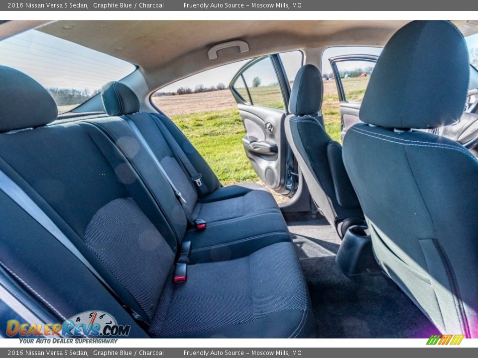 2016 Nissan Versa S Sedan Graphite Blue / Charcoal Photo #24