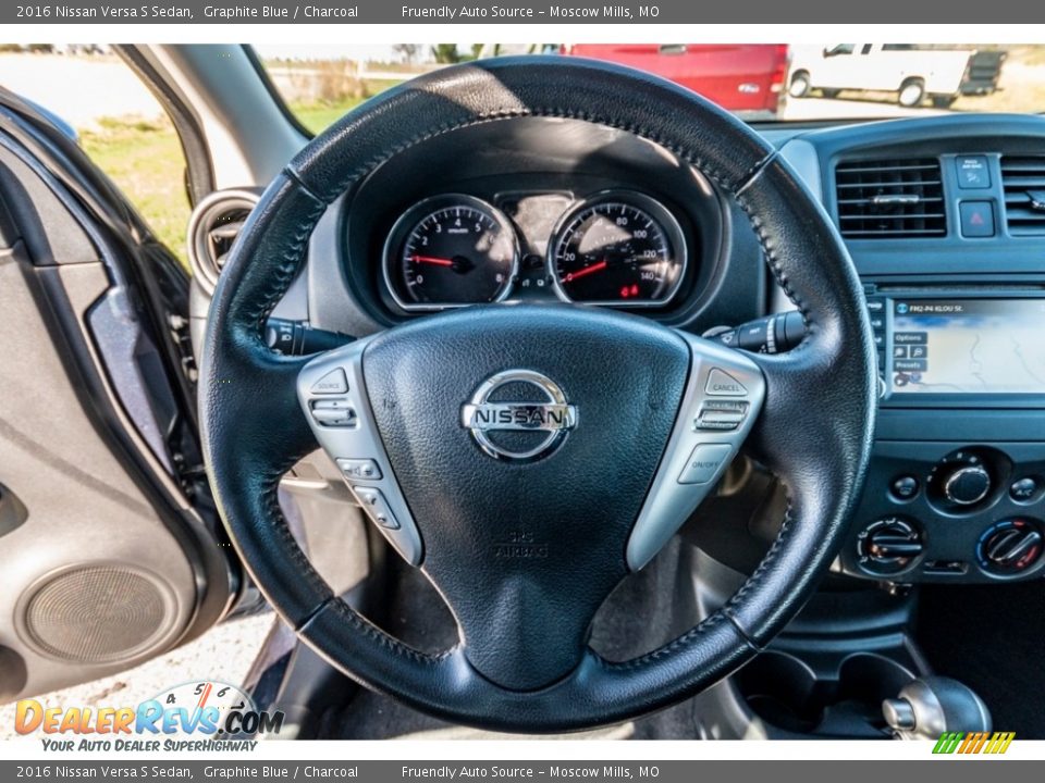 2016 Nissan Versa S Sedan Steering Wheel Photo #32