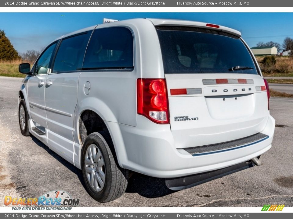 2014 Dodge Grand Caravan SE w/Wheelchair Access Bright White / Black/Light Graystone Photo #6