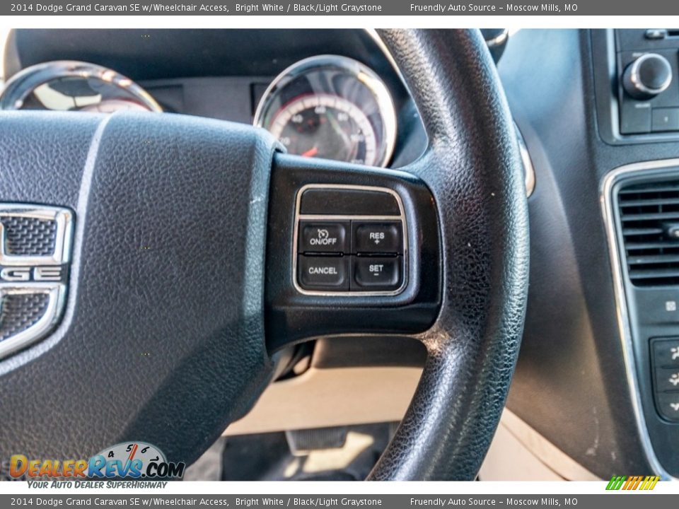 2014 Dodge Grand Caravan SE w/Wheelchair Access Steering Wheel Photo #32