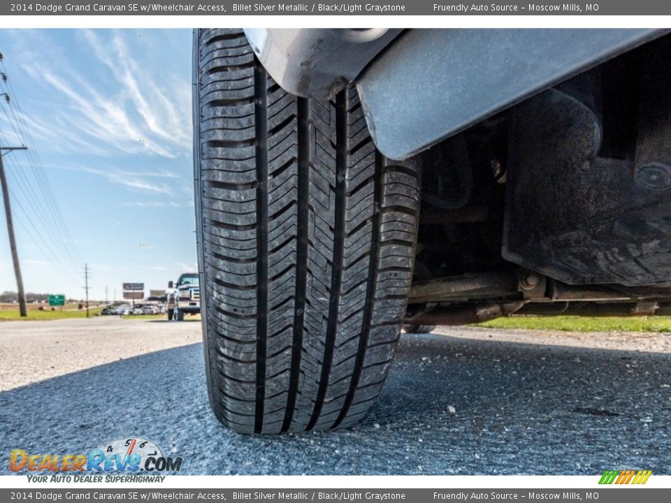 2014 Dodge Grand Caravan SE w/Wheelchair Access Billet Silver Metallic / Black/Light Graystone Photo #11