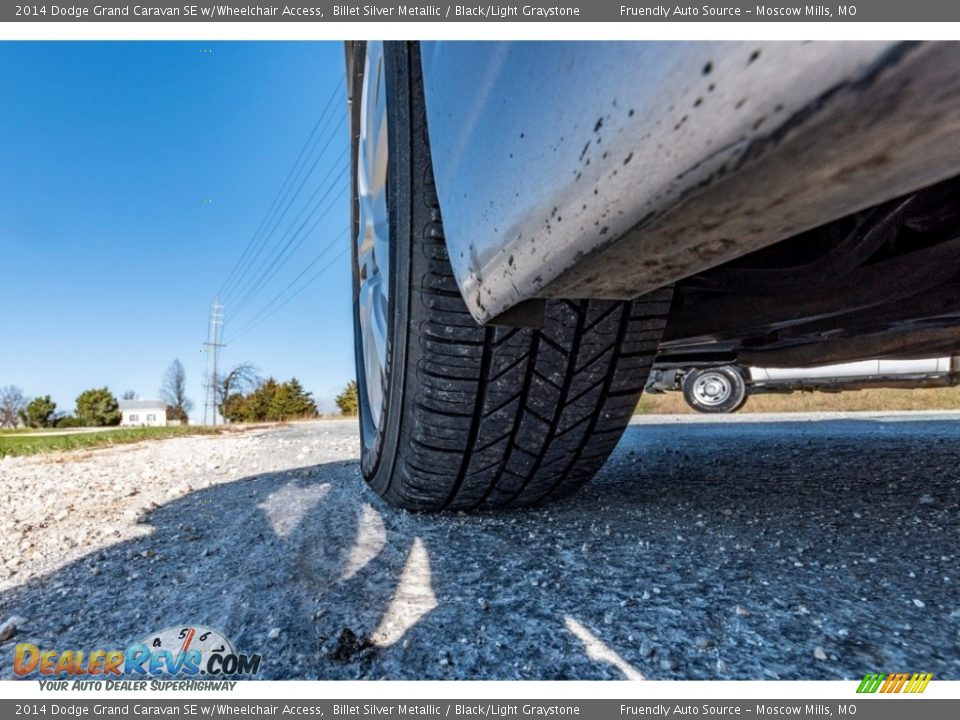 2014 Dodge Grand Caravan SE w/Wheelchair Access Billet Silver Metallic / Black/Light Graystone Photo #15