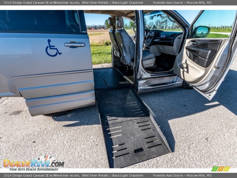 2014 Dodge Grand Caravan SE w/Wheelchair Access Billet Silver Metallic / Black/Light Graystone Photo #24