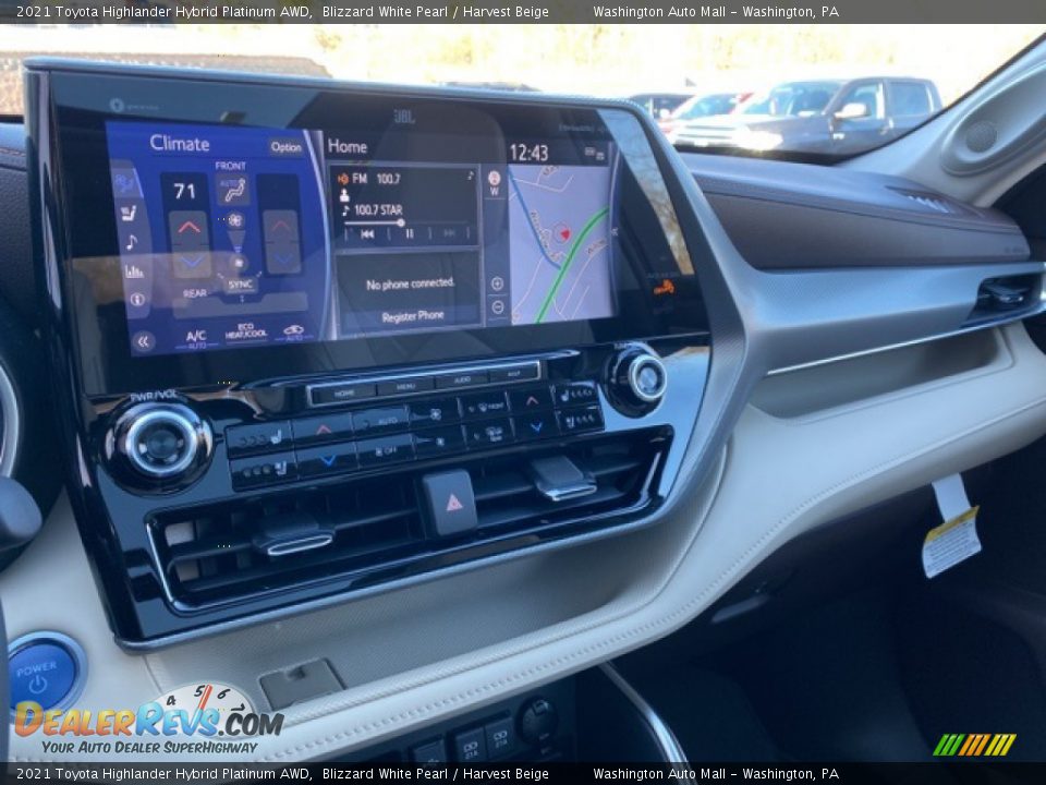 Controls of 2021 Toyota Highlander Hybrid Platinum AWD Photo #8