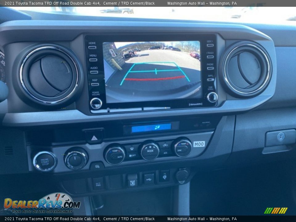 Controls of 2021 Toyota Tacoma TRD Off Road Double Cab 4x4 Photo #9