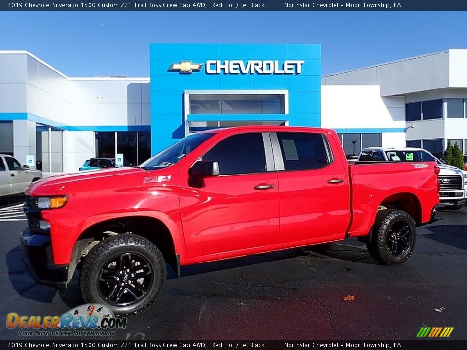 2019 Chevrolet Silverado 1500 Custom Z71 Trail Boss Crew Cab 4WD Red Hot / Jet Black Photo #1