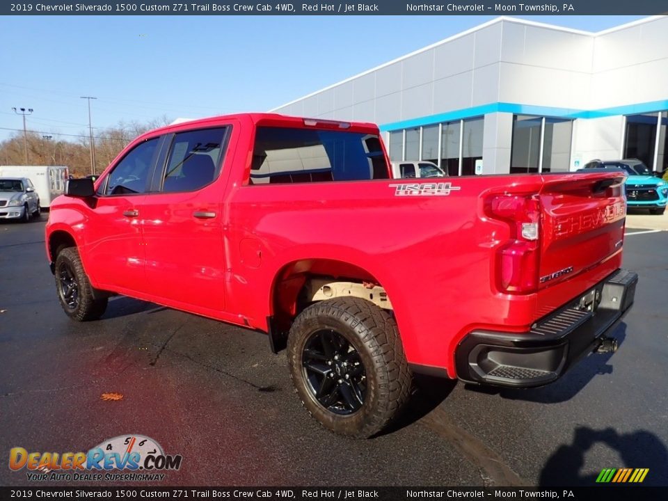 2019 Chevrolet Silverado 1500 Custom Z71 Trail Boss Crew Cab 4WD Red Hot / Jet Black Photo #4