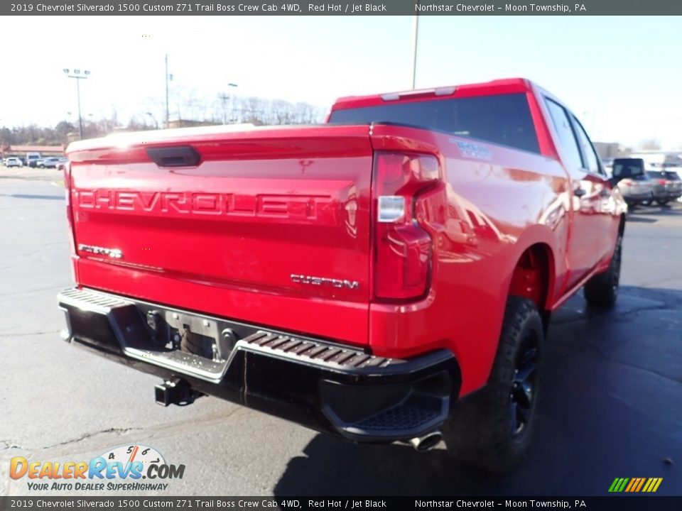2019 Chevrolet Silverado 1500 Custom Z71 Trail Boss Crew Cab 4WD Red Hot / Jet Black Photo #7