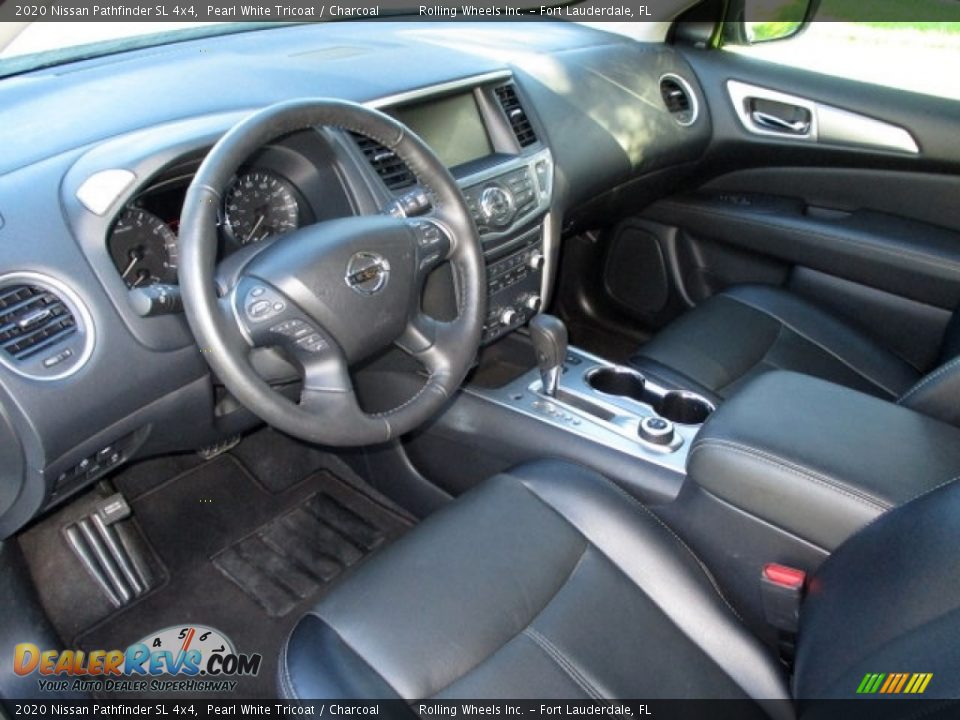 Charcoal Interior - 2020 Nissan Pathfinder SL 4x4 Photo #34