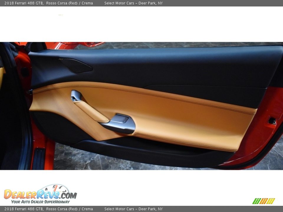 Door Panel of 2018 Ferrari 488 GTB  Photo #19