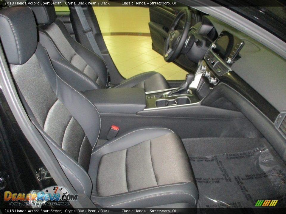 2018 Honda Accord Sport Sedan Crystal Black Pearl / Black Photo #16