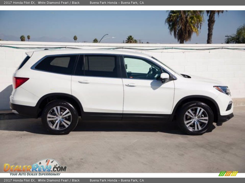 2017 Honda Pilot EX White Diamond Pearl / Black Photo #12