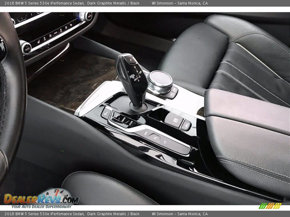 2018 BMW 5 Series 530e iPerfomance Sedan Dark Graphite Metallic / Black Photo #17