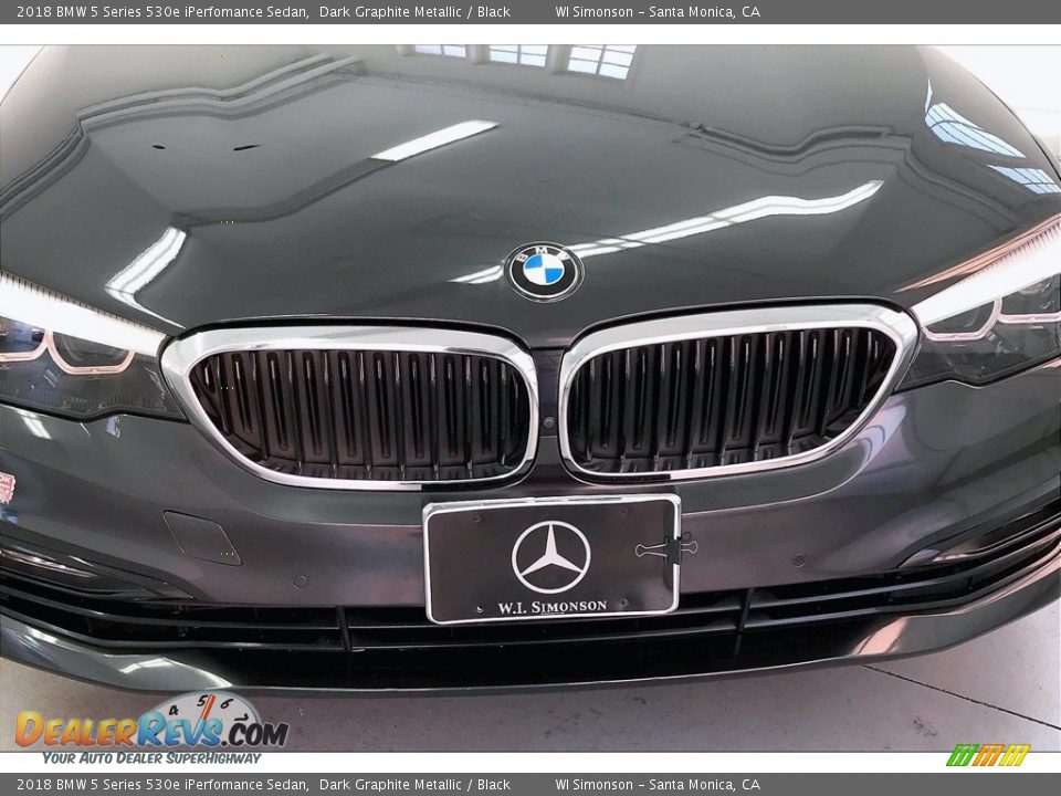 2018 BMW 5 Series 530e iPerfomance Sedan Dark Graphite Metallic / Black Photo #30
