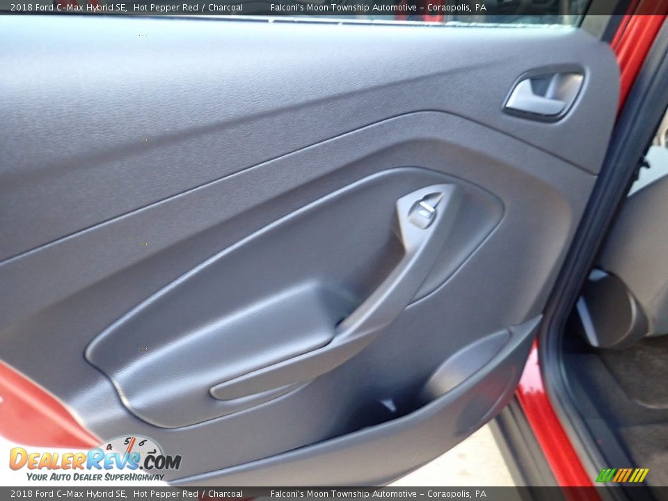 Door Panel of 2018 Ford C-Max Hybrid SE Photo #18