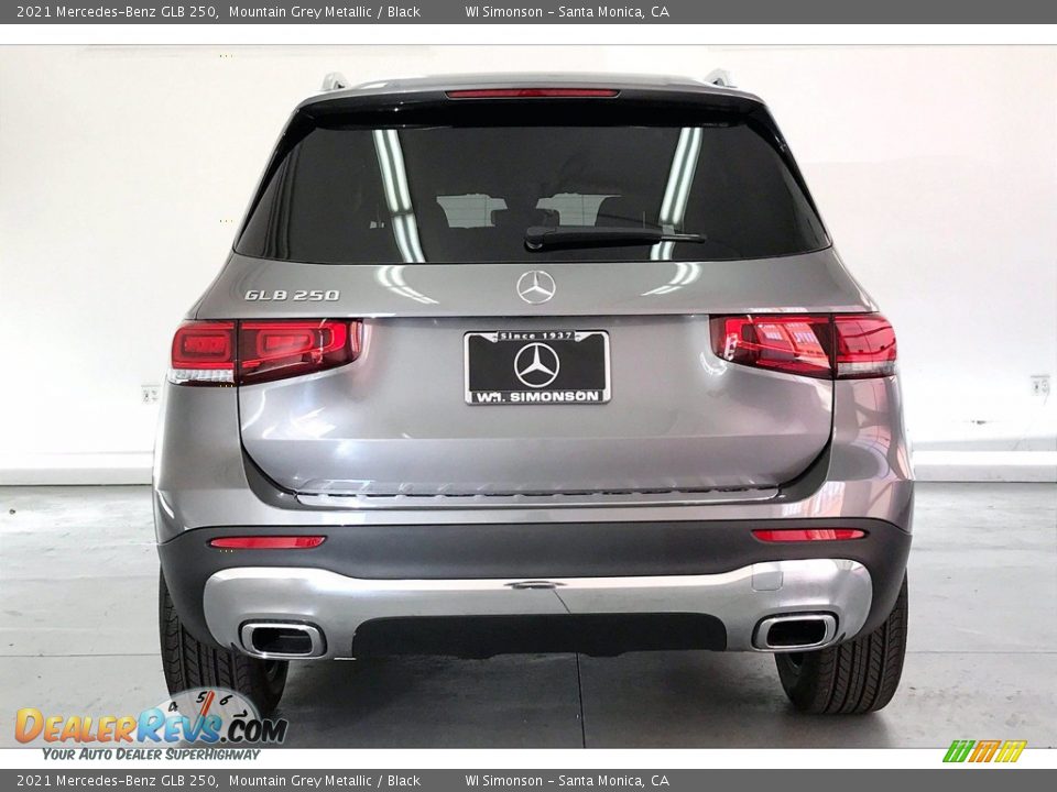 2021 Mercedes-Benz GLB 250 Mountain Grey Metallic / Black Photo #3