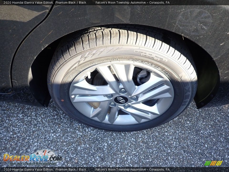 2020 Hyundai Elantra Value Edition Phantom Black / Black Photo #7