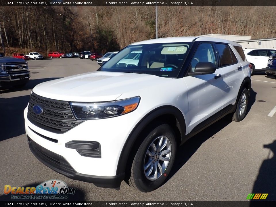 2021 Ford Explorer 4WD Oxford White / Sandstone Photo #5