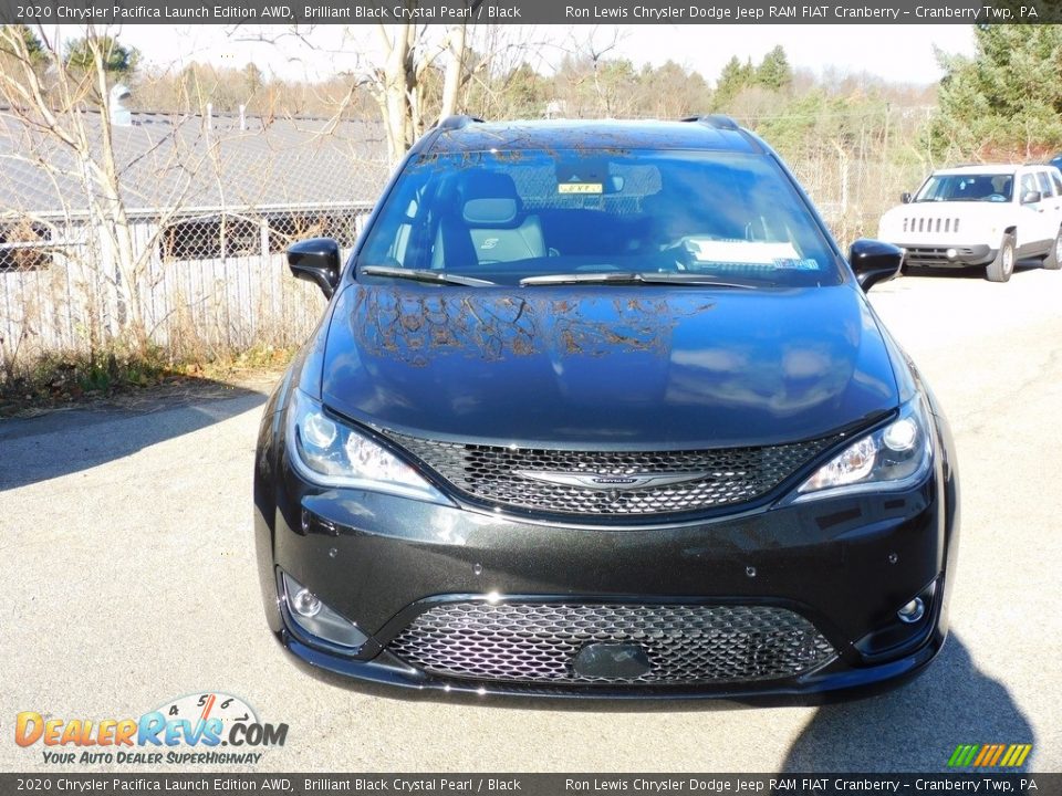 2020 Chrysler Pacifica Launch Edition AWD Brilliant Black Crystal Pearl / Black Photo #2