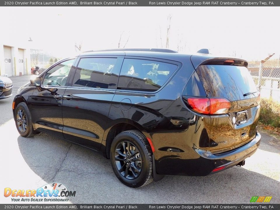 2020 Chrysler Pacifica Launch Edition AWD Brilliant Black Crystal Pearl / Black Photo #8